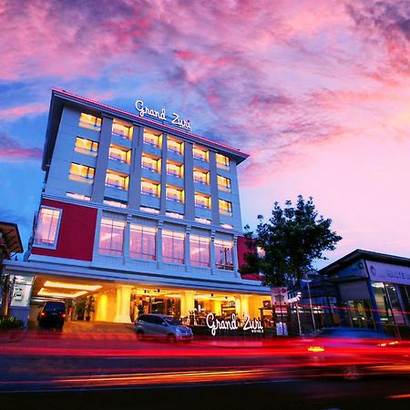 Grand Zuri Malioboro Ξενοδοχείο Γιογκιακάρτα Εξωτερικό φωτογραφία