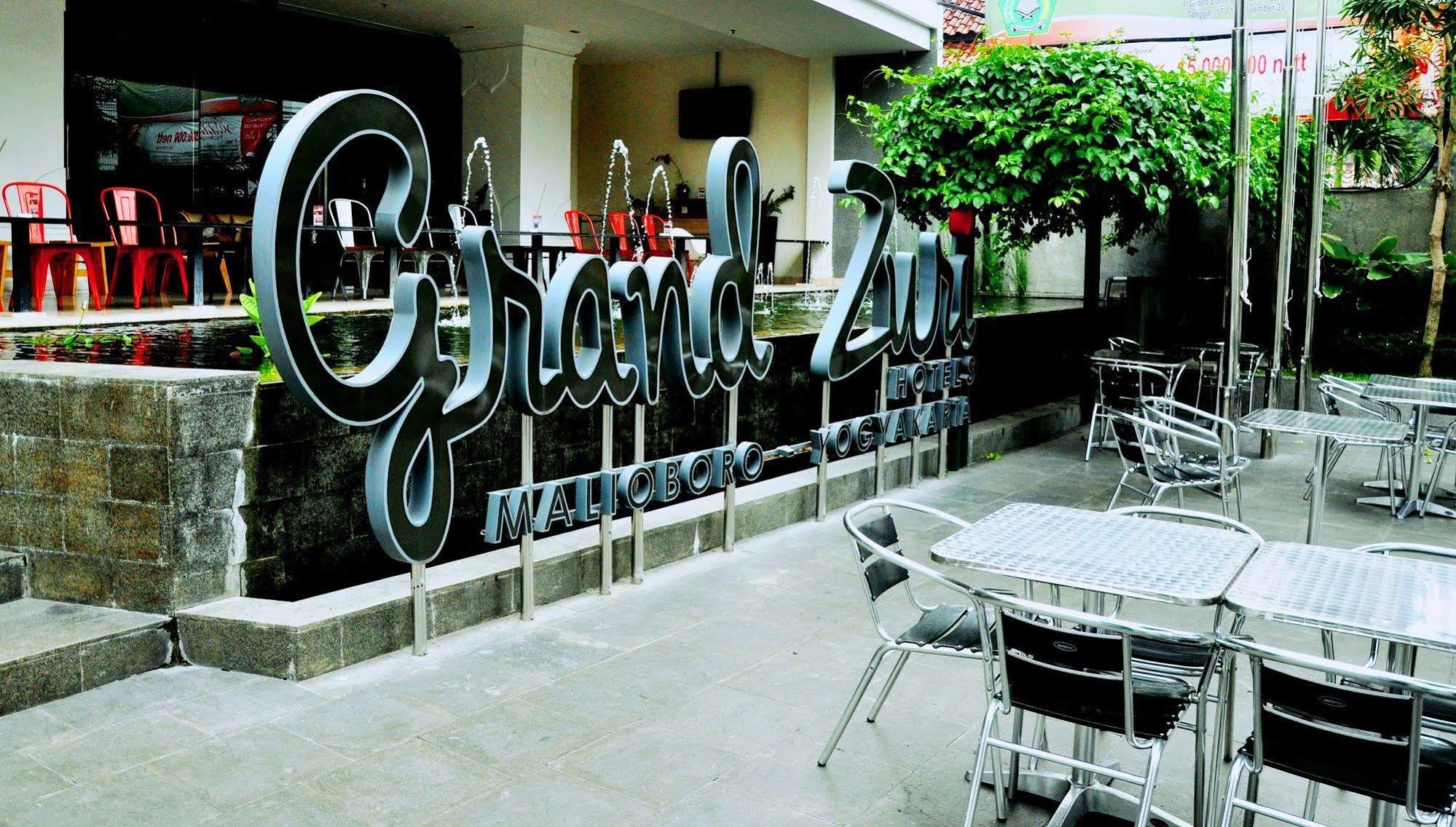 Grand Zuri Malioboro Ξενοδοχείο Γιογκιακάρτα Εξωτερικό φωτογραφία
